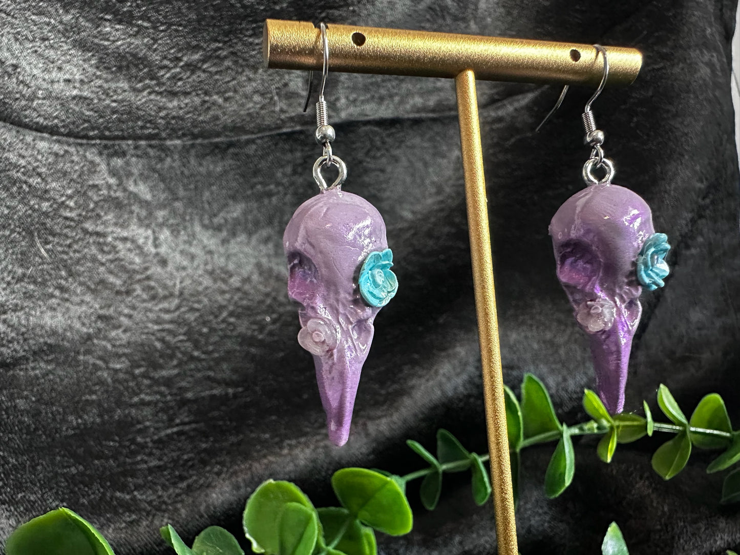 Purple Shimmer Flower Skull Eardrops