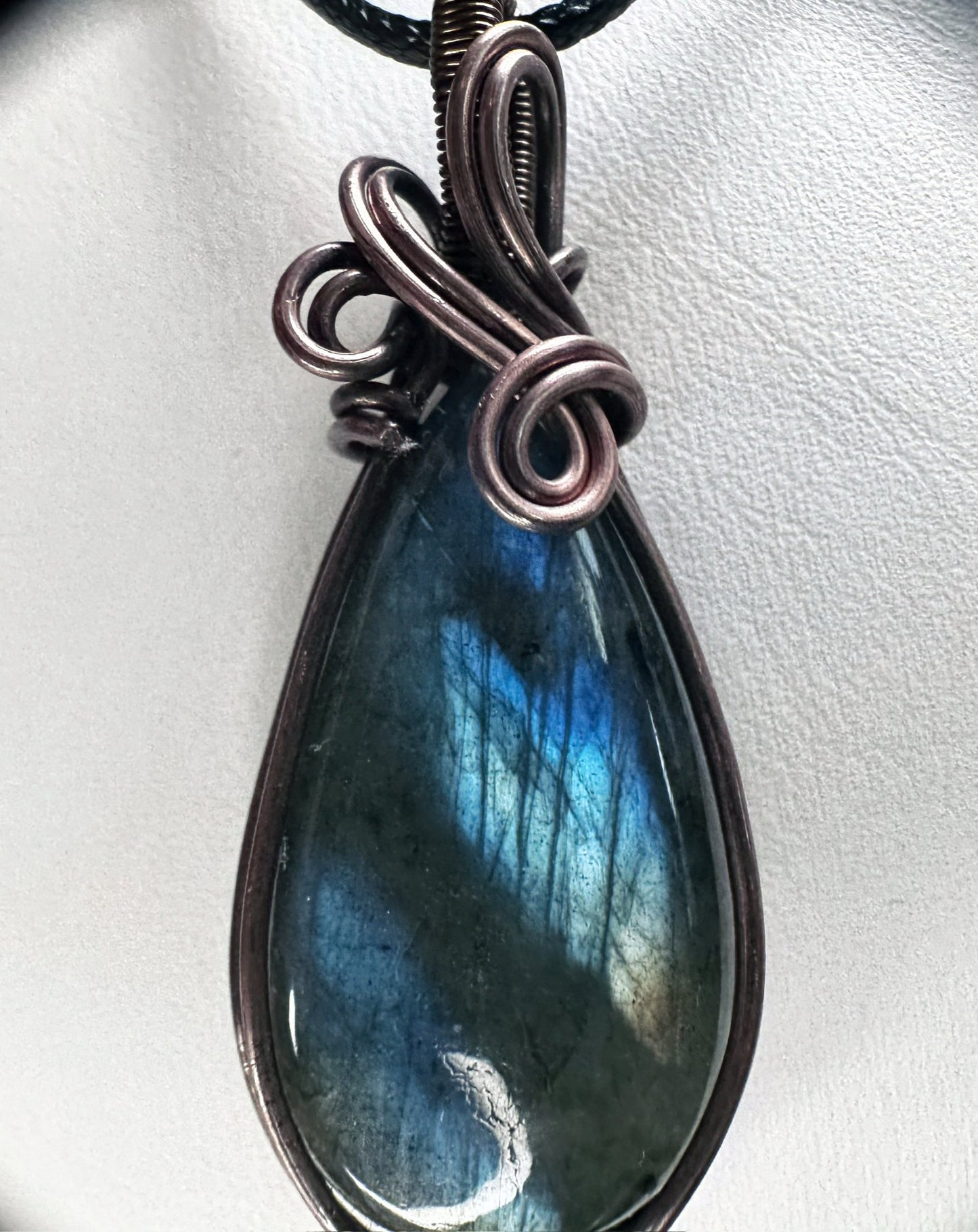 Teardrop Labradorite Pendant