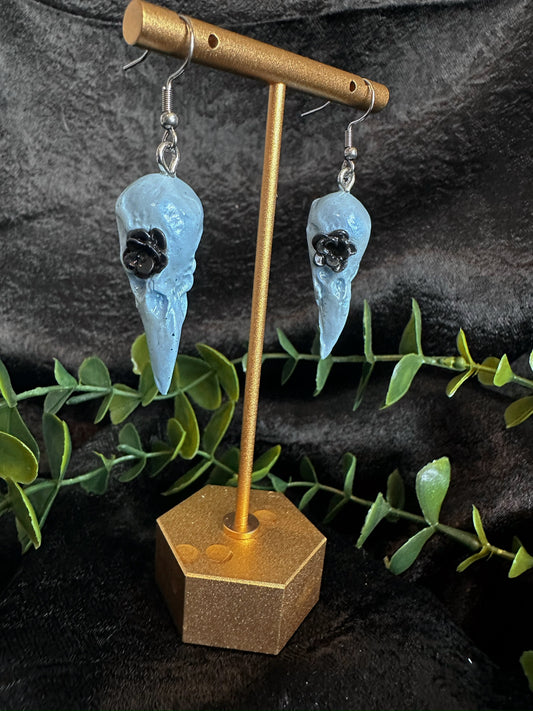 Blue Shimmer Flower Skull Eardrops